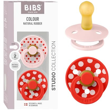 BIBS Colour Studio Polka Schnuller, 6-18 Monate, Blossom/Candy Apple | Runder Sauger | Naturkautschuklatex | Größe 2 | BPA-frei | Hergestellt in Dänemark | Hohe Akzeptanz | Luftlöcher