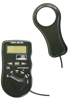 Luxómetro digital con pantalla LCD, rango de medición 0-200,000 lx, precisión ±3%, ideal para medir iluminación en espacios y cultivos.