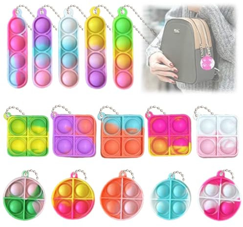 MLRUQRX 15 Pièces Porte-Clés Pop Mini-Jouets Fidget Anti-Stress Enfants Cadeaux De Fête Pour Les Enfants De 4-8 Goodie Bag Stuffers Pour Les Prix De La Salle De Classe 3 Modèles