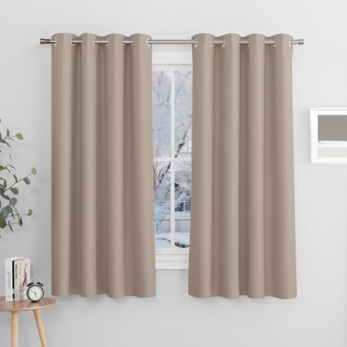 PONY DANCE Vorhang Blickdicht Kurz Thermovorhang Kälteschutz 2er Set | H158 x B132 cm, Taupe, Verdunklungsvorhänge, Blickdicht, Ösenschal, Sichtschutz, für Schlafzimmer, UV-Schutz, Blackout