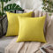 MIULEE 2er Set Wasserdicht Kissenbezug Outdoor Sofakissen Dekokissen Modern Kissenbezüge Dekorativ Kissenhülle Deko aus Polyster Leinen-Optik für Garten Sofa Wohnzimmer Bett 60x60 cm Gelb