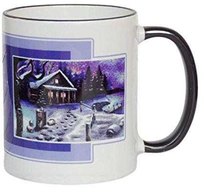Fördeblau Retro Gaming Kaffeetasse mit C64 'Winter is Coming' Design | Nostalgischer Keramikbecher für Gamer | Schwarz-akzentuierter Rand & Henkel | 330ml | Geschenk für Retro-Fans