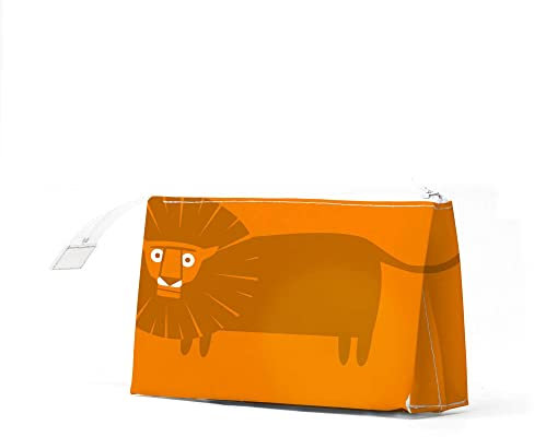 I LIKE PAPER – The Lion Dont Sleep Tonight – Kosmetiktasche/Kulturtasche/Cosmetic Bag aus Tyvek® - reissfest - wasserabweisend – verschließbar mit Reißverschluss