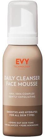 EVY Täglicher Hautreiniger Mousse - 100 ml - Beruhigt und spendet Feuchtigkeit - AHA/BHA Sanfte Peelingwirkung - Reduziert feine Linien und Falten - Frei von Konservierungsstoffen, Alkohol und Parfum
