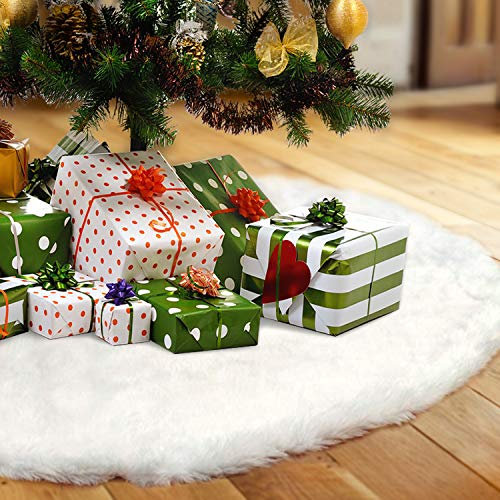 LOKIPA Christmas Tree Skirt，36 inches White Faux Fur Christmas Tree Skirt for Christmas Decorations