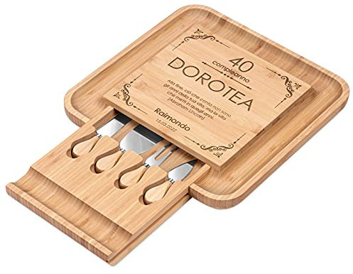 Maverton Tagliere per formaggio e salumi in legno - set 3 coltelli 1 forchetta - incisione personalizzata - H4cm x L34cm - regalo di compleanno per la donna - conta la vita