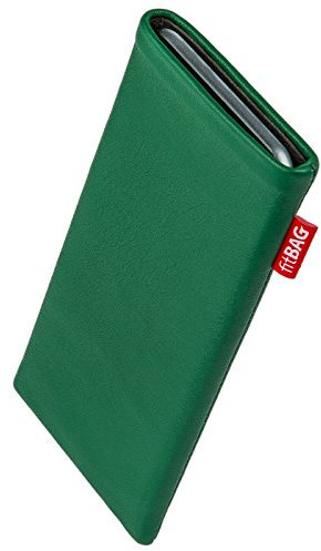 fitBAG Beat Smaragd Handytasche für Apple iPhone 15 Pro Max Tasche aus Echtleder Nappa mit Microfaserinnenfutter | Hülle mit Reinigungsfunktion | Made in Germany