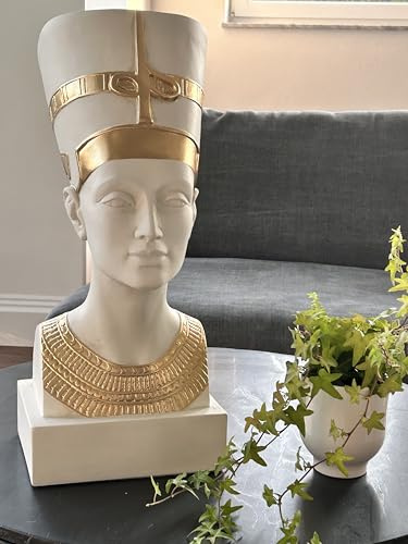 Generisch Wunderschöne Büste von Nofretete, Königin von Ägypten. 52 cm.