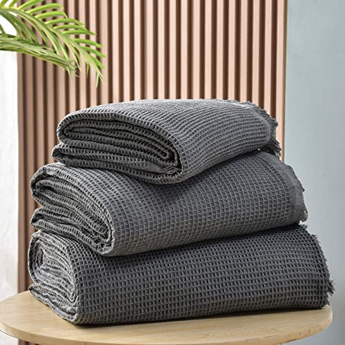 GAOWEI Premium Tagesdecke mit Dekorative Fransen - 180 x 230cm Groß Waffelmuster Sofa Cover, Multifunktions-Decke als sofaüberwurf, Bettüberwurf und Sofadecke - Grau