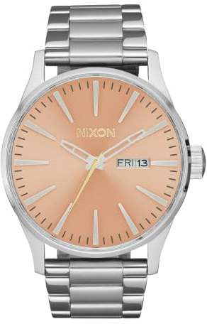 Nixon Herren Armbanduhr Sentry mit silberfarbigem Edelstahlarmband, 10 Bar, Gehäusedurchmesser: 42 mm, A356-5339-00