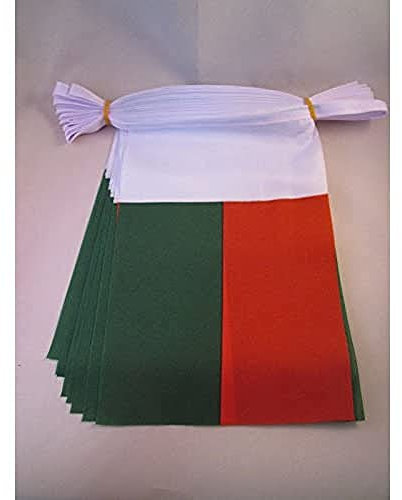 AZ FLAG - Guirlande Drapeau Madagascar - 12 Mètres Avec 20 Drapeaux Malgache De 45x30 cm - Fanions 100% Polyester - 200g