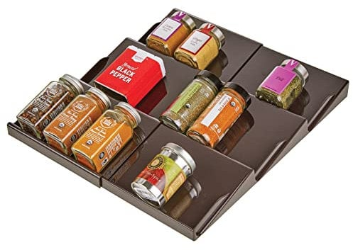 mDesign Gewürzhalter für Schubladen – auf 36,8 cm ausziehbares Gewürzregal von 20 cm bis 36,8 cm – Schubladeneinsatz mit drei Ebenen – bronzefarben
