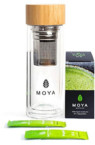 Moya Matcha To Go! Set Organischer | 24 Stück x 1,5 g Matcha To Go Sticks + Glas-Shaker 330ml | Set zur heißen und kalten Matcha-Vorbereitung | Ideal zur Arbeit oder Unterwegs