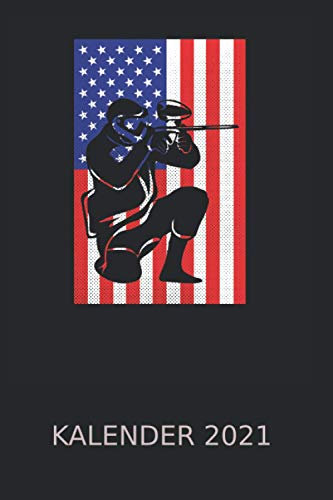 Paintball vor der amerikanischen Flagge Kalender 2021: USA Flagge Paintball | Kalender 2021