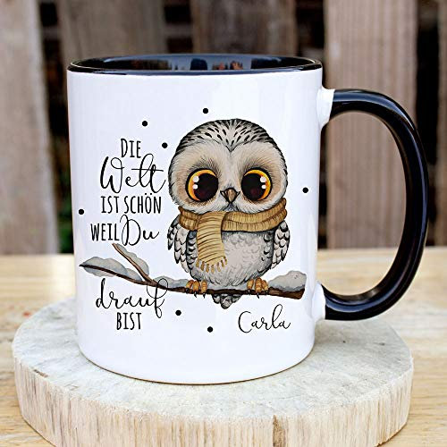 Tasse Becher Spruch Die Welt ist schön weil du drauf bist & Eule auf Ast Zweig Motiv Wunschname Kaffeebecher Geschenk ts1076 - ausgewählte Farbe: *schwarz-weiß*