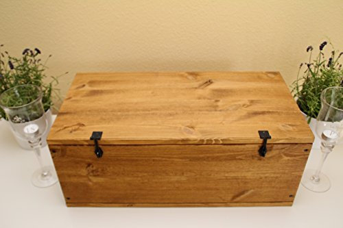 Uncle Joe´s Holzkiste Schatulle Schmuckkästchen Vintage shabby chic Landhaus Massivholz nussbaum
