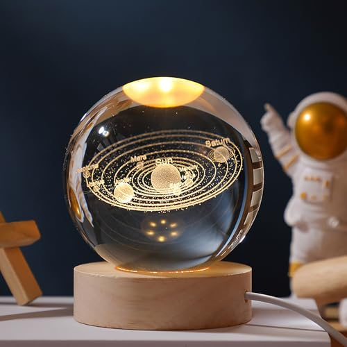 ZVO 3D Kristallkugel Nachtlicht, 3D Planeten LED Lampe, Nachtszene Astronomie LED Ball Lampe mit Holzsockel, USB Planet Glaskugel für Geburtstag Kinder Weihnachten Deko(6cm Sonnensystem)
