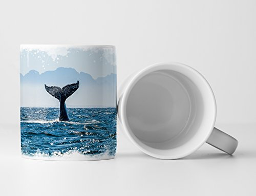 Eau Zone Fotokunst Tasse Geschenk Seelandschaft mit Walflosse