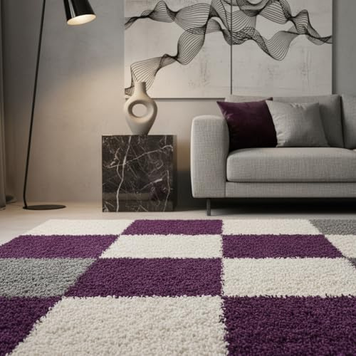 KADIMA DESIGN Hochflorteppich Schlafzimmer kariert Violett 120x170 cm | Oberseite 100 % Polypropylen, 30 mm Florhöhe, ca. 2.000 g/m², 48.500 Punkte/m², gekettelte Kanten, OEKO-TEX Standard 100