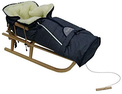 Holzschlitten für Kinder mit Rückenlehne Rodelschlitten Davoser Schlitten aus Holz mit einem Sicherheitsgurt, Rückenlehne und Matratze (Natürliche/dunkelblaues Winterschlafsack)