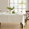 Elrene Home Fashions Villeroy & Boch Tischdecke mit klassischer bestickter Bordüre, Elegante Tischdecke für Esstisch, Hochzeiten, Veranstaltungen, Weiß, 152,4 x 213,4 cm, rechteckig