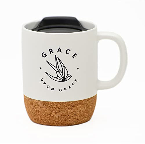 Dexsa Designer-Kaffeetasse aus Keramik, Grace upon Grace, fasst 400 ml, Korkboden mit Deckel, ideal für Kaffee, Tee, Suppen, heiße Schokolade