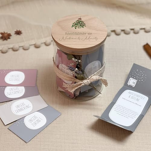 Personalisierter Paar Adventskalender - 24 Lose für gemeinsame Erinnerungen & Zweisamkeit - Weihnachtskalender für Paare im Vorratsglas - Geschenk für Paare - hello mini (Mistelzweig Paar Lose)