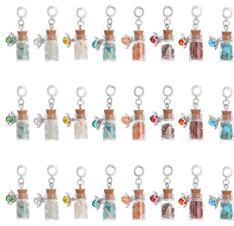 SUPERFINDINGS 24 mini Pendentifs en Bouteille en Verre de 8 couleurs avec Breloques de Remplissage de Puces de Pierres Précieuses de Fleur avec Anneau Sautant Cristal Naturel Coloré pour Bijoux 36mm