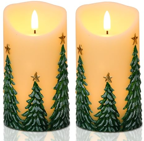 Eldnacele LED Weihnachtskerzen mit flackernder Flamme, 2er Set mit Timer | LED Stumpenkerzen, Tannenbaum-Motiv, Wachsoptik, batteriebetrieben, 7,6 × 14,5 cm, Weihnachtsdeko für Fensterbank