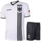 Deutschland Trikot Set Heim - Streifen Schwarz Weiß - Kinder und Erwachsene - Jungen - Fußball Trikot - Fussball Geschenke - Sport t Shirt - Sportbekleidung - Größe 164