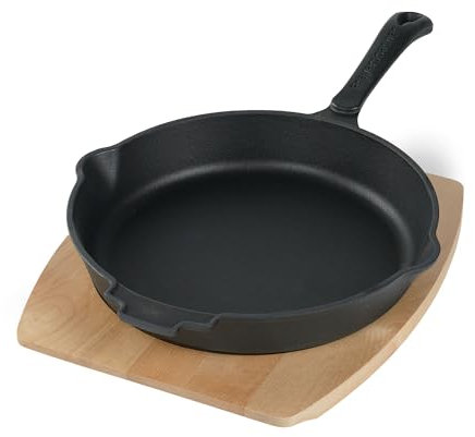 FREYERSBACHER Emaillierte Gusseisenpfanne 28 cm, Handgeschmiedete Emaille Pfanne mit zwei Schüttkerben, Große Antihaft Pfanne geeignet für Backofen Induktion Holzbackofen Grill Feuerstelle, schwarz