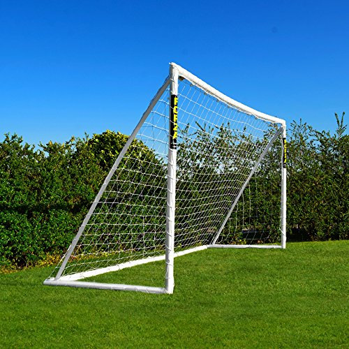 FORZA 3,7m x 1,8m Fußballtor | Allwetter-Gartentore aus uPVC – Minutenschnell aufgebaut! Inklusive optionalem Trainingsfußball, Torfolie und Tragetasche (Nur Fußballtor)