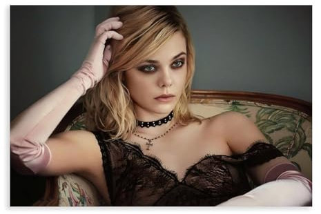 HACERR Elle Fanning Portrait-Poster, Leinwand, Poster, Schlafzimmer, Dekoration, Landschaft, Büro, Raumdekoration, Geschenk, 40 x 60 cm