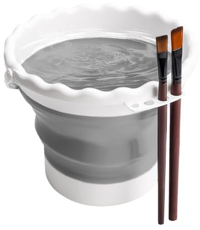 It is easy to give as a gift in a backpack or tool box, and is perfect for the watercolour brush cleaner tool - portable silicone colour accessory for outdoor, studio, school, home