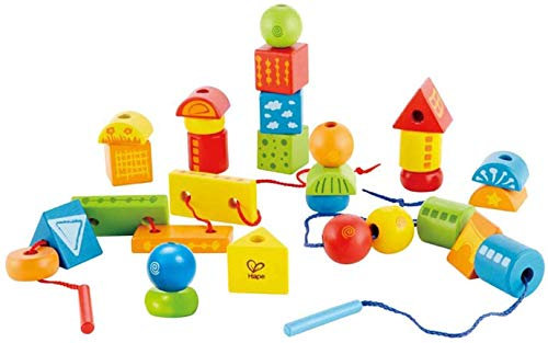 Hape Fädelklötze | klassisches Stapelspiel mit 32 Holzklötzen, buntes Fädelspielzeug