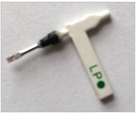 Genuine Steepletone Stylus Needle to Fit Record Player - Music Centre Systems & Jukeboxes - Choose Type To Fit Your Model (SSTY9 (White))