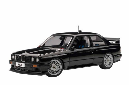 BMW M3 (E30) DTM Plain Body Version schwarz AutoArt 1:18