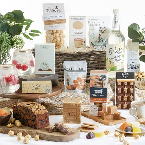 Gourmet Gift Hamper For Women & Men, Food Hamper With Sweet & Savoury Treats-Afternoon Tea, Fudge, Cake, Biscuits for Mothers Day, Fathers Day, Birthdays, Christmas, Clearwater Hampers