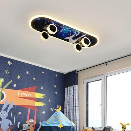 LED Deckenleuchte Kinderzimmer Schlafzimmer Lampe Dimmbar mit Fernbedienung 3000-6000K Modern Minimalistisch Deckenlampe für Wohnzimmer Weiß Acryl Schirm Leuchte Skateboard Design 60x20x7cm (B)
