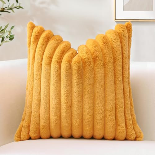 Sungeek 1 Stück Plüsch Samt Kissenbezug, Kunstpelz Weich Kissenbezüge Sofakissen Dekokissen Deko Zierkissenbezüge Flauschig Kissenhülle für Schlafzimmer Wohnzimmer (55x55cm, Senfgelb)