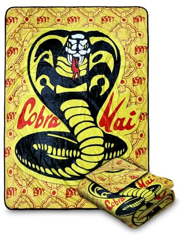 Bazillion Dreams Cobra Kai Fleece-Überwurfdecke für Erwachsene und Kinder, weich, bequem, Maße: 152,4 x 114,4 cm