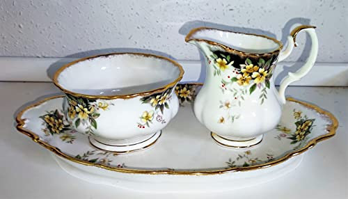 Royal Albert Royal Ascot - Bricco per latte e zuccheriera su vassoio, bianco, 1 ml, porcellana, classico, collettivo, set da tè