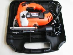 Seghetto alternativo 520w in valigetta black-decker