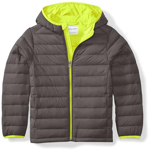 Amazon Essentials Doudoune à Capuche Légère, Paquetable et Résistante à L’Eau Garçon, Gris Foncé Jaune Fluo, 9 Ans