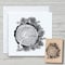 NEWSTAMPS Stempel Baumscheibe Motivstempel aus Holz & Gummi zum Karten und Geschenke basteln, Holzstempel für Weihnachten, Weihnachtskarte, Advent, Scrapbook, Textilstempel, Deko, Freunde