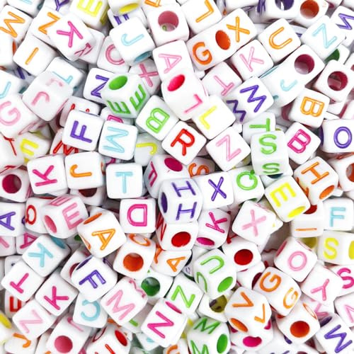 LLMSIX Lot de 500 perles cubiques en acrylique avec lettre de A à Z avec cordon élastique de 7,9 m pour la fabrication de bijoux, bracelets, colliers, bricolage
