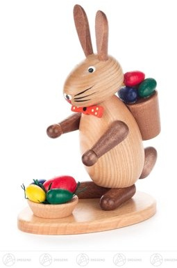 Rudolphs Schatzkiste Osterhasenfigur „Hase mit Eierkorb und Schale“ - Osterdeko – Osterhase – Osterfigur – Holzfigur – Handarbeit – Breite 7,5 cm, Höhe 16 cm, Tiefe 12 cm - Erzgebirge - NEU