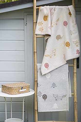 Fussenegger Babydecke mit Ihrem Wunschnamen Bestickt/personalisiert 75x100cm aus 100% Baumwolle aus kontrolliert biologischem Anbau (Waldtiere Creme)