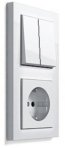 GIRA Serie E2 Komplett-Sets - reinweiß glänzend (1x Steckdose, 1x Serienschalter, 1x 2f Rahmen, 1x Wippe-Serie)