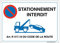 AUA SIGNALETIQUE - Panneau Signalétique en PVC Rigide et Compacte 1.5 mm. (440 x 315 mm, Panneau Stationnement Interdit)